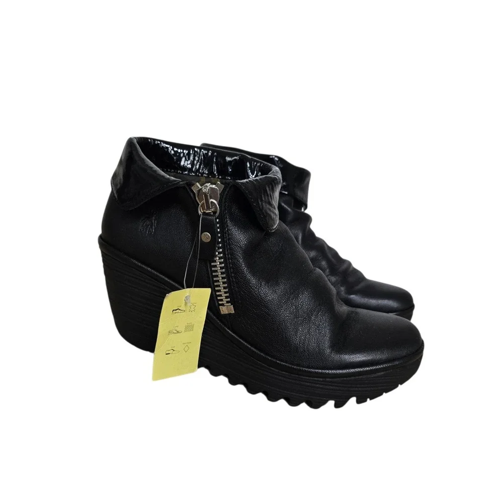 Fly London Yip Black Leather Wedge Ankle Boots Patent Trim Size 40 US 9
